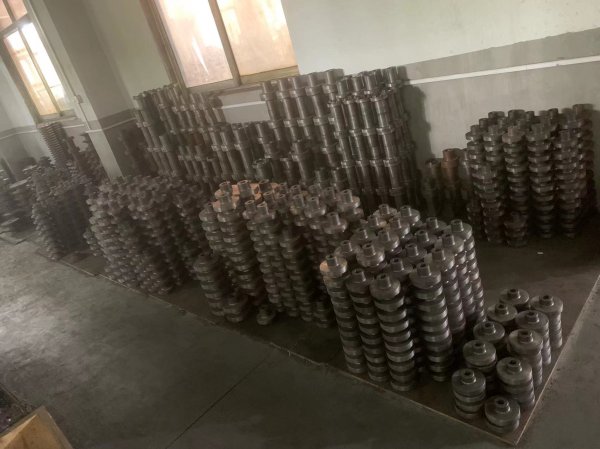 無錫(xi)一方泵業 導(dao)熱油泵配件(jian)聯軸器